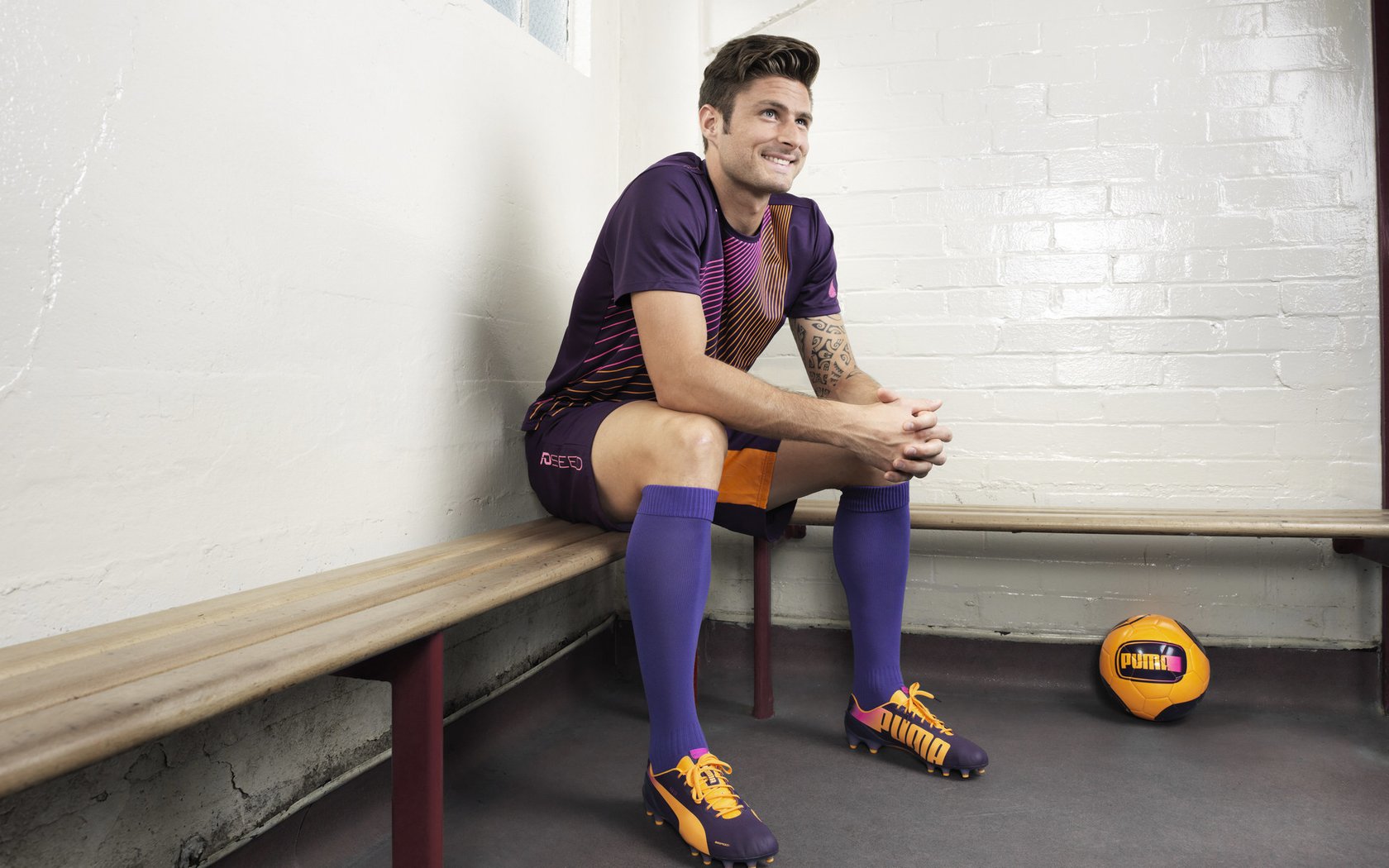 连输七场！联盟仅剩的零胜球队，好牌打成乱局，不如早点换组队